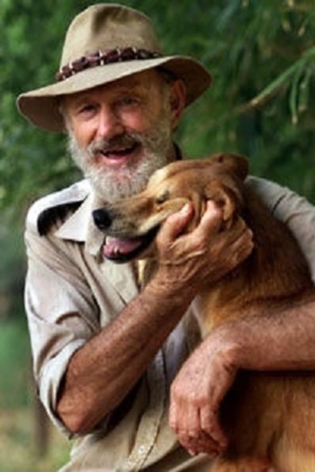 Actor Malcolm Douglas