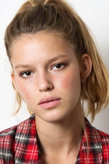 Actor Naya Bienshtock