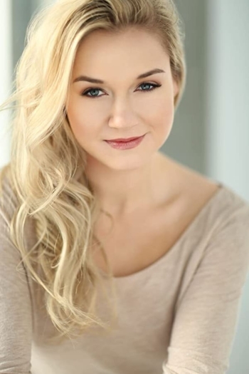 Actor Lauren Denysek