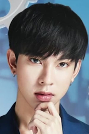 Actor Folk Thitiphat Chankaew