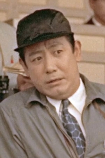 Actor Ichirō Izawa