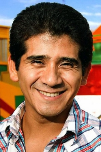 Actor Oscar Guzmán