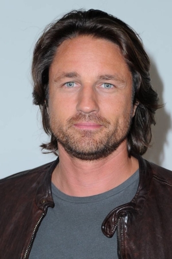 Actor Martin Henderson