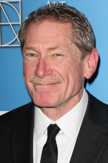 Actor Laurence Bennett