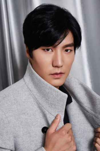 Actor Zhao Jingshuyu