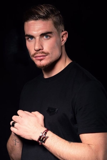 Actor Théo Sentenac