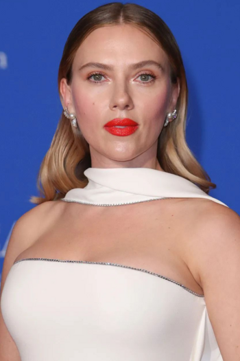 Actor Scarlett Johansson