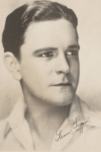 Actor Glenn Tryon