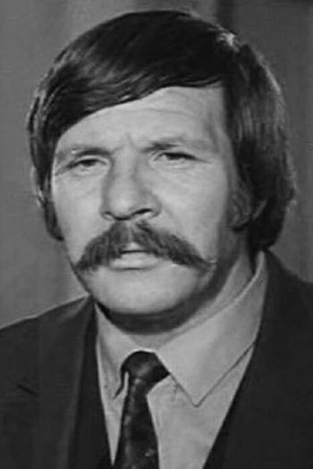 Actor Kudret Karadağ