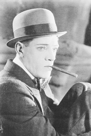 Actor Eddie Borden
