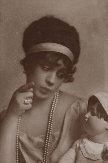 Actor Molley Wessely