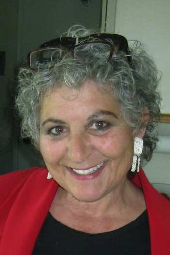 Actor Roberta Cantow