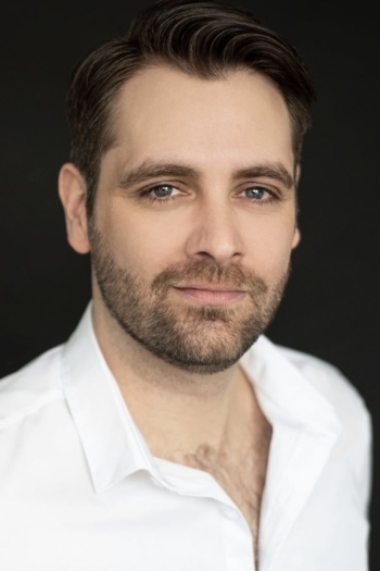 Actor Douglas Walker