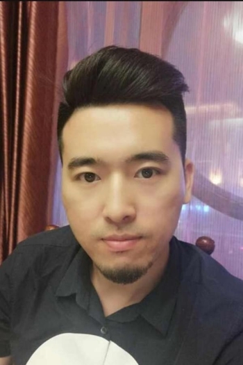 Film director 李承达