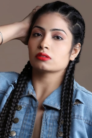 Actor Riya Singh Gheyar