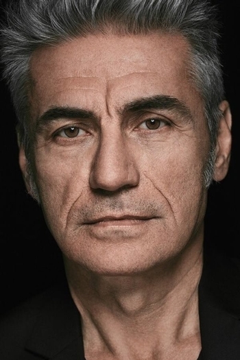 Actor Luciano Ligabue