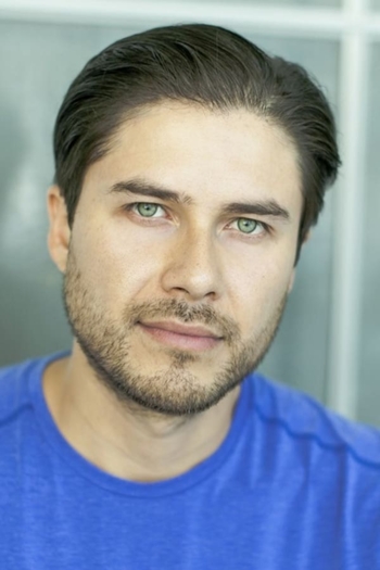 Actor Meegwun Fairbrother