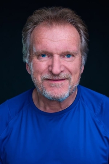 Actor Tony Wood