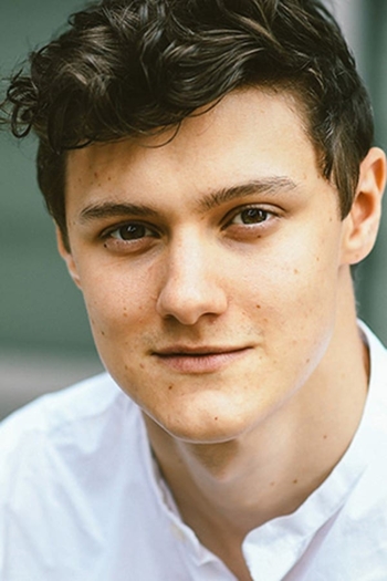 Actor Malcolm Cumming