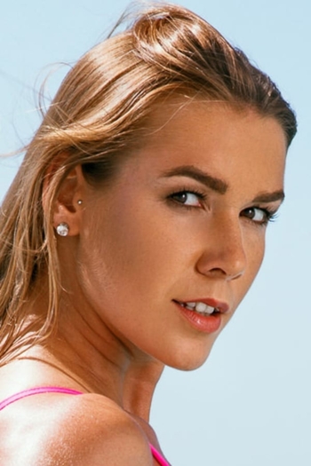 Actor Alexis Crystal