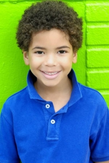 Actor Blake McLennan