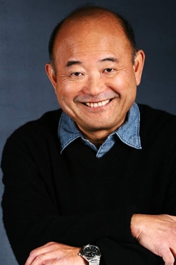 Actor Clyde Kusatsu