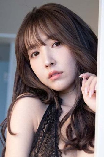 Actor Yua Mikami