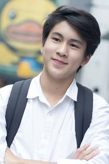 Actor Ratanaumnuayshai Boonyakorn