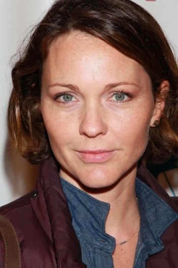 Actor Kelli Williams