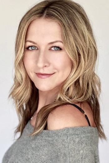 Actor Ali Hillis