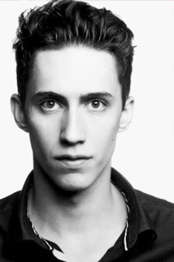 Actor Freddy Elletson