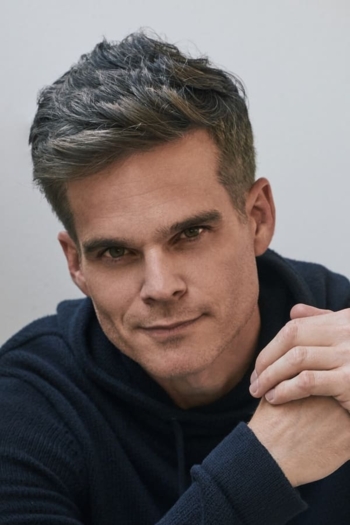 Actor Greg Rikaart