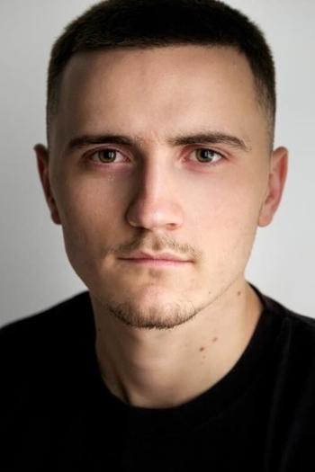 Actor Samson Cox-Vinell