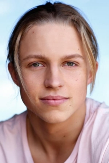 Actor Lachlan Millar