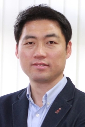 Actor Kim Dong-moon
