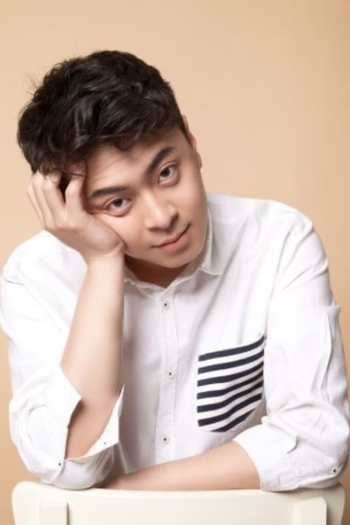 Actor Donglin Yang