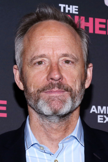 Actor John Benjamin Hickey