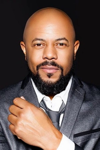 Actor Rockmond Dunbar