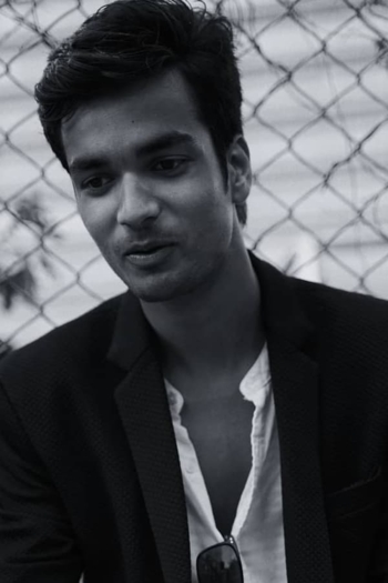 Actor Parikshit Joshi