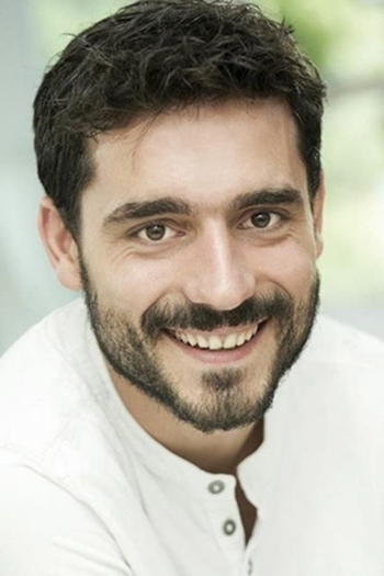 Actor Ádám Tompa