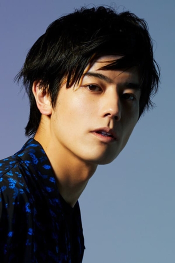 Actor Tetsuya Iwanaga