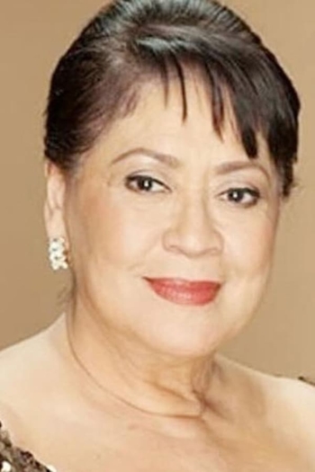Actor Liza Lorena