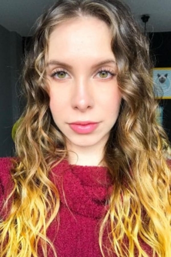 Actor Gabriela Fadel