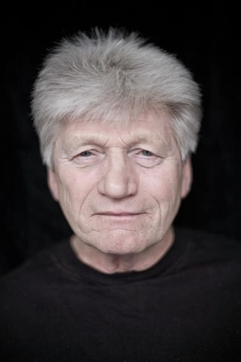 Actor Rayner Bourton