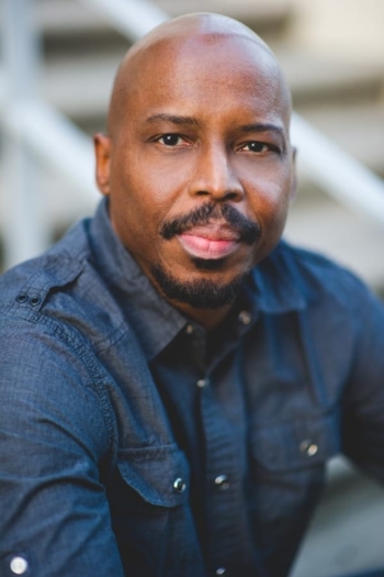 Actor Jeronimo Spinx