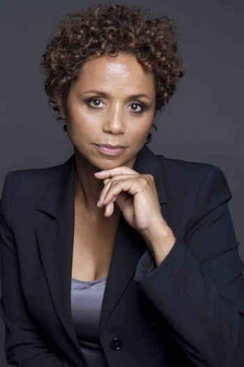 Actor Fanny Gatibelza