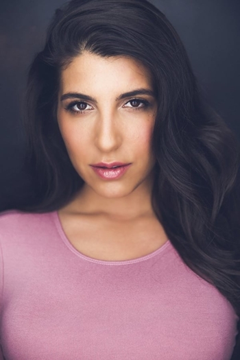 Actor Nicole Rutigliano