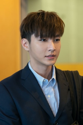 Actor Aaron Yan