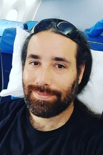 Actor Julián Barrett