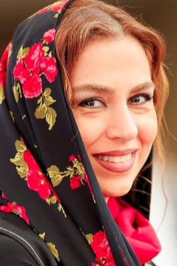 Actor Tina Pakravan